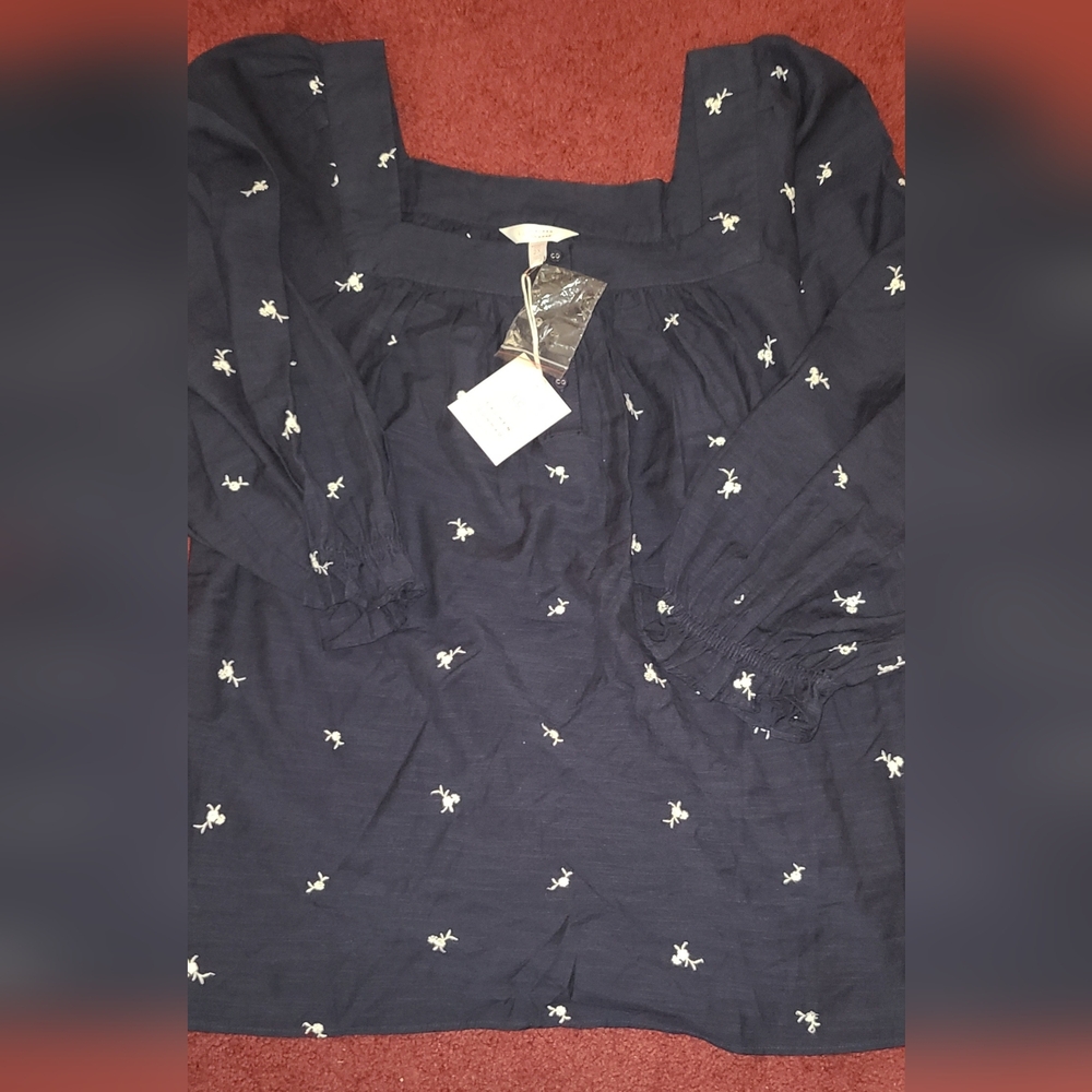 LAUREN Conrad long sleeve cotton blouse